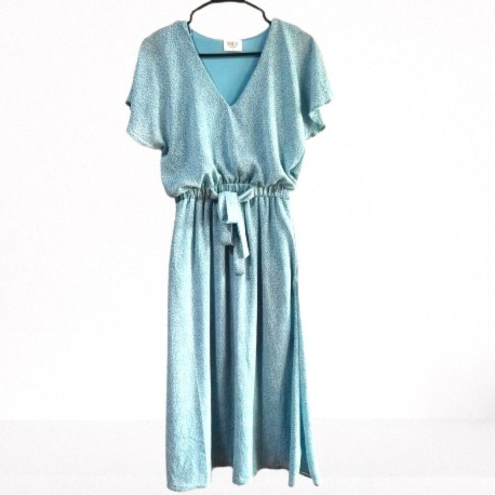 NWT SIENNA SKY Light Blue & White Floral Midi Dress, Tie Waist, Small
